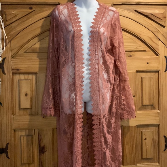 Long Lace Dusty Rose Kimono - Picture 1 of 8